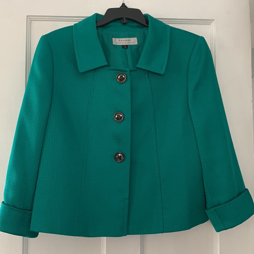Emerald green Tahari size 12 blazer